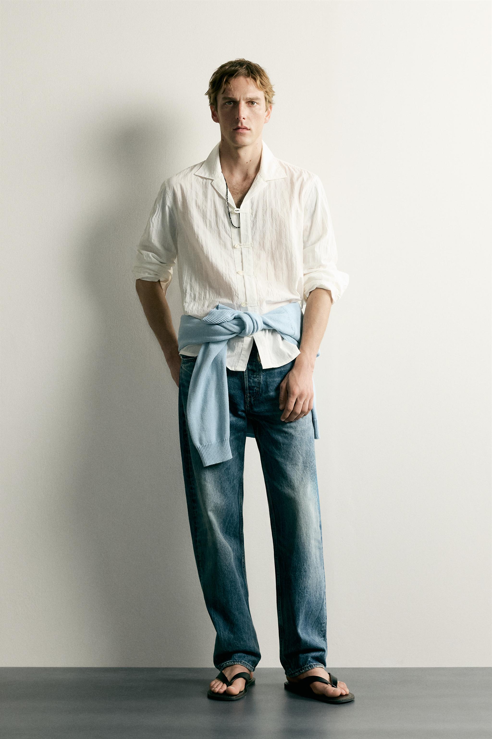 CHEMISE DÉCONTRACTÉE À BRANDEBOURGS