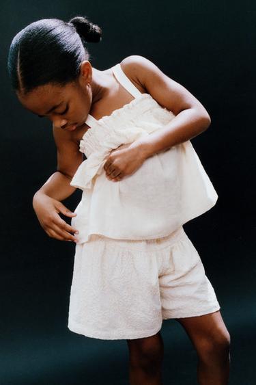 LOOK - נוד / חום של Zara