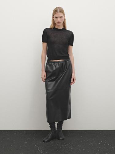 Jupe midi en cuir souple nappa - Noir de Zara - Image 0
