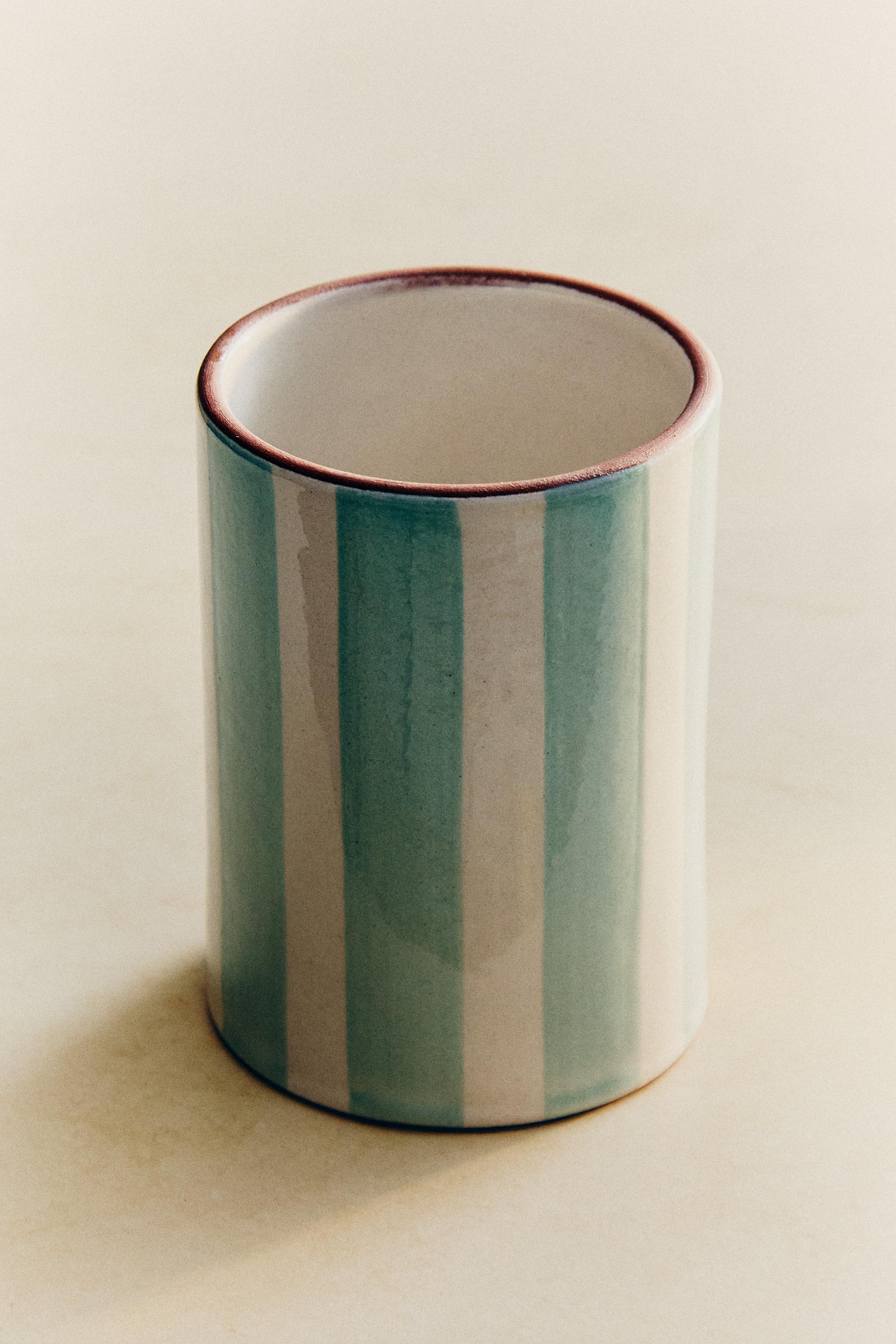 STRIPED CERAMIC TOOTHBRUSH TUMBLER