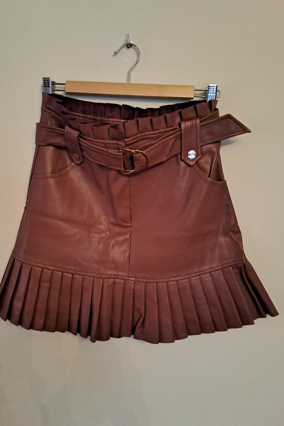 PLEATED FAUX LEATHER MINI SKIRT