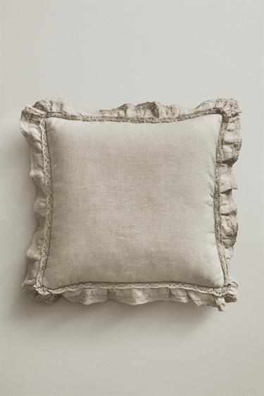 HOUSSE DE COUSSIN ÉDREDON LIN DENTELLE - Beige clair de Zara - Image 4