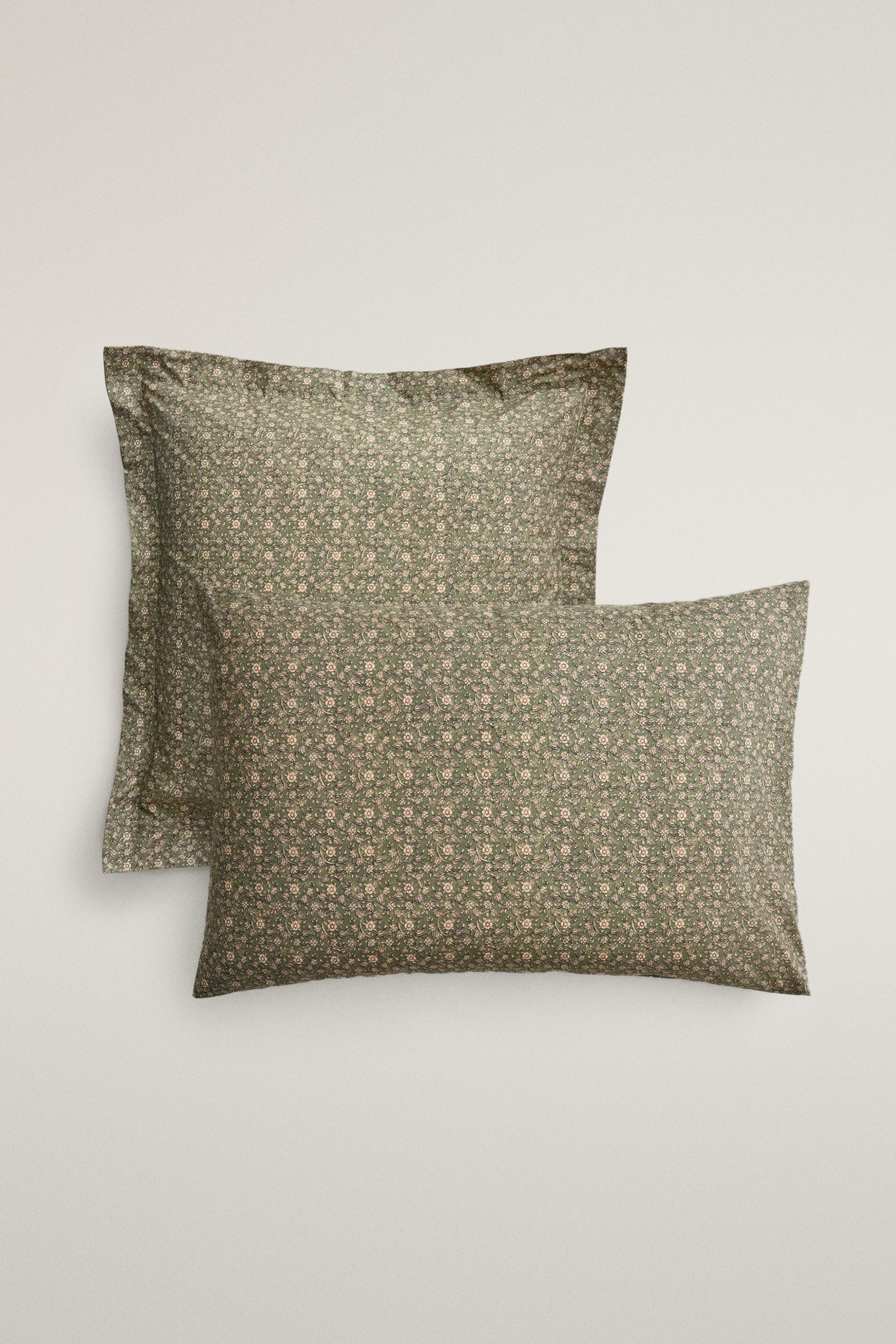 COTTON PERCALE FLORAL PILLOWCASE (200 THREAD COUNT)