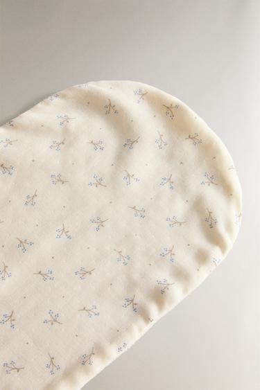 CHILDREN'S MINI FLOWER SHOULDER BIB - Oyster-white by Zara - Image 2