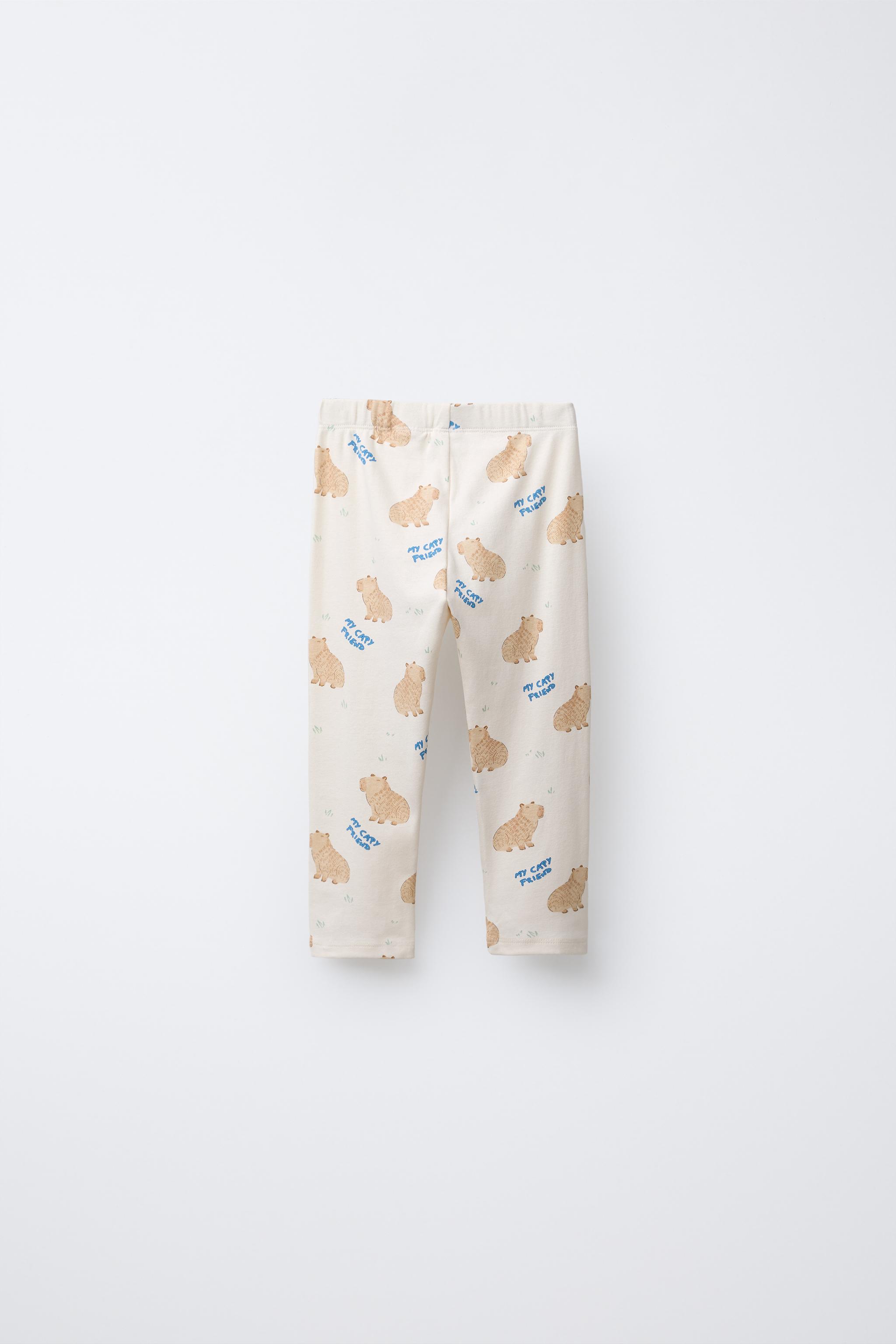 Weiche Nachtwäsche Capybara-Erdbeer-Pyjama Hose Für Kinder – Weich & Mit Taschen Capybara Tasche