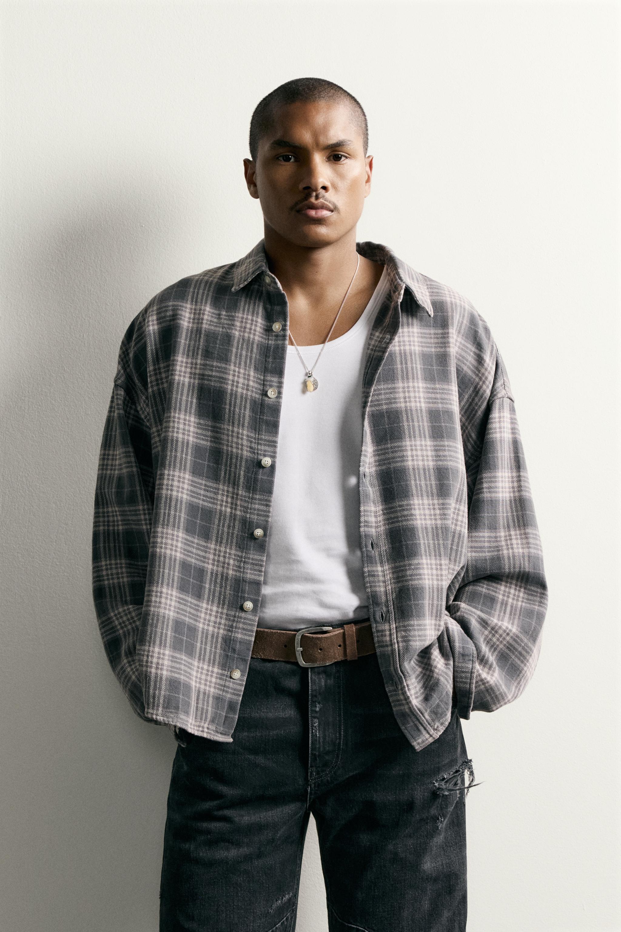 BOXY FIT PLAID SHIRT