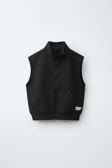ЖИЛЕТ ИЗ ИНТЕРЛОКА С ЭТИКЕТКОЙ — ЧЕРНЫЙ от Zara