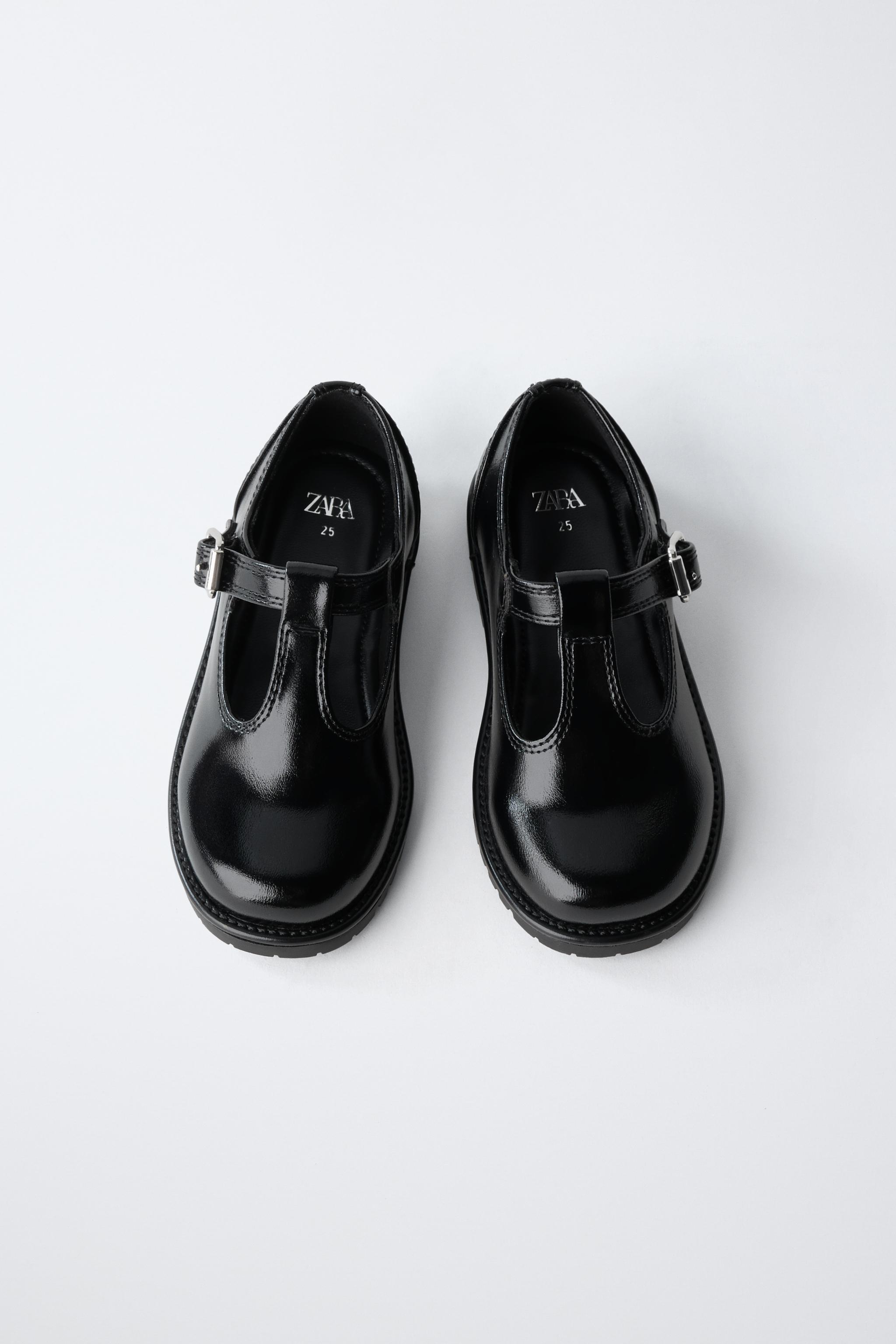 BUCKLE SHOE