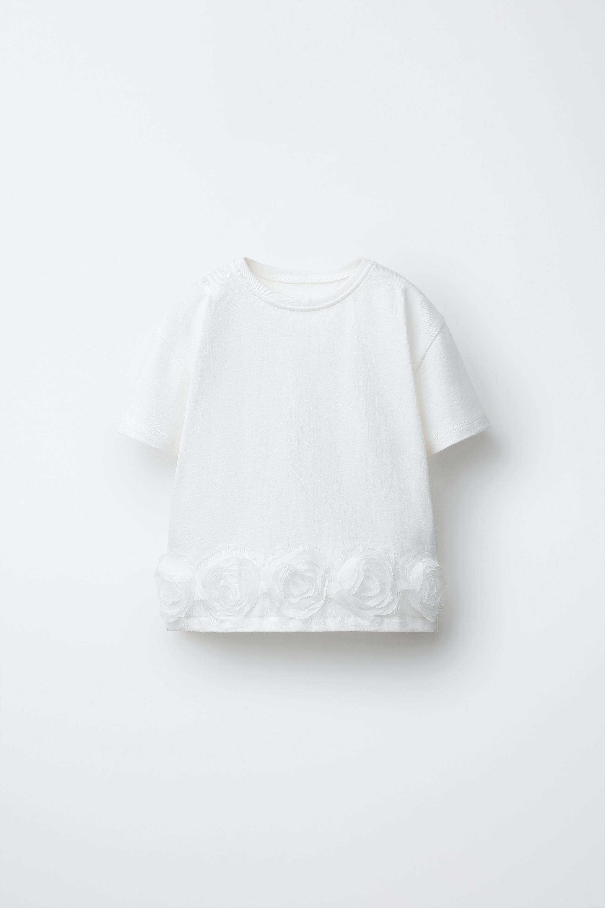 FLORAL APPLIQUÉ T-SHIRT