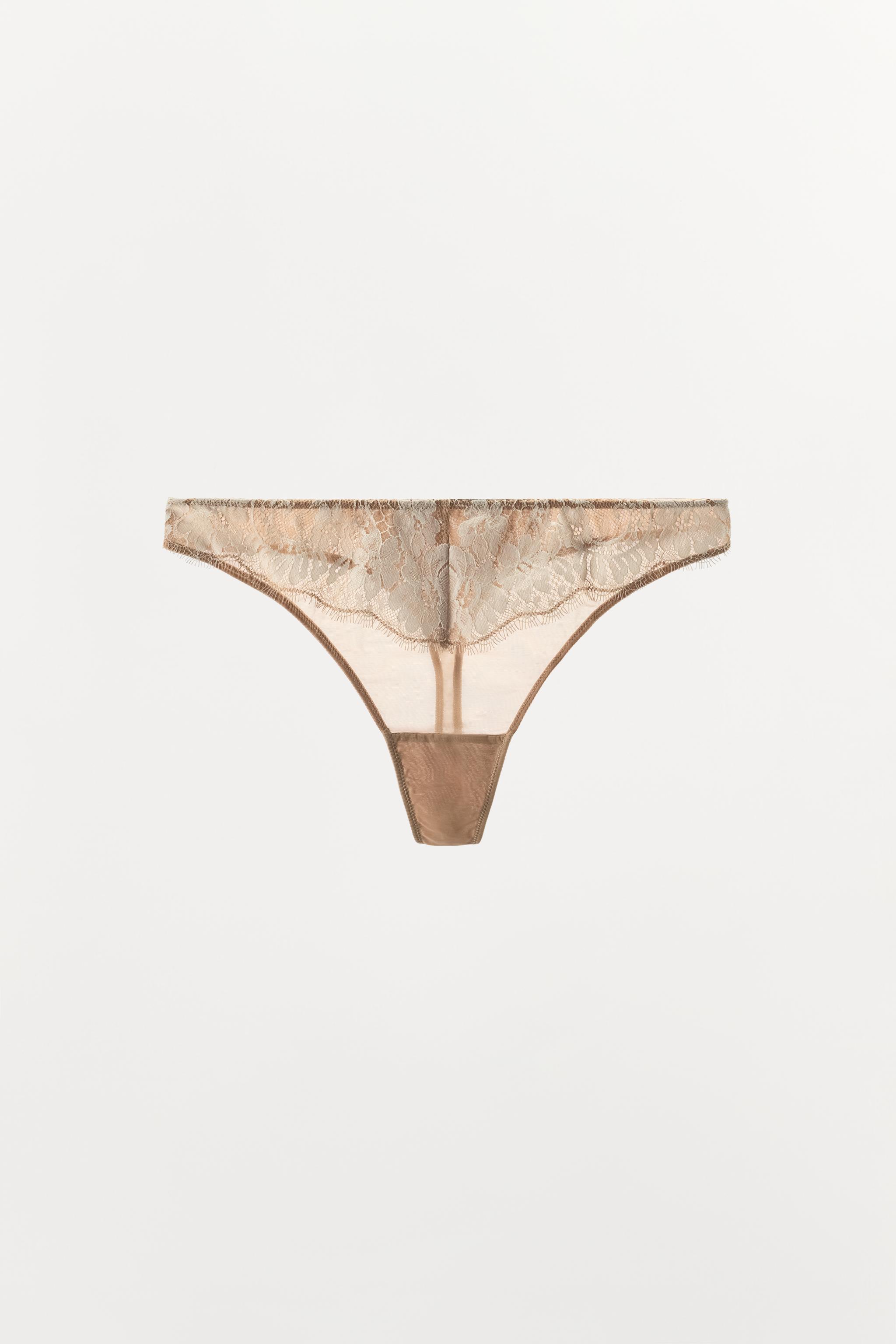 LACE BRIEFS