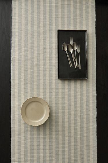 CHEMIN DE TABLE RAYURES - Vert / Bleu de Zara