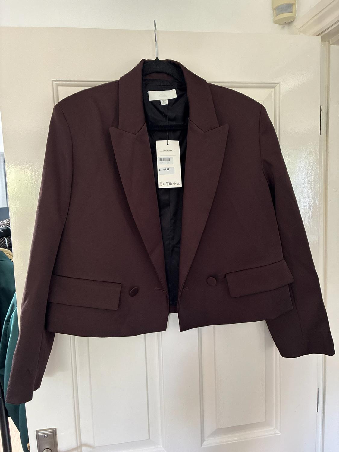 DOUBLE-BREASTED SATIN BLAZER