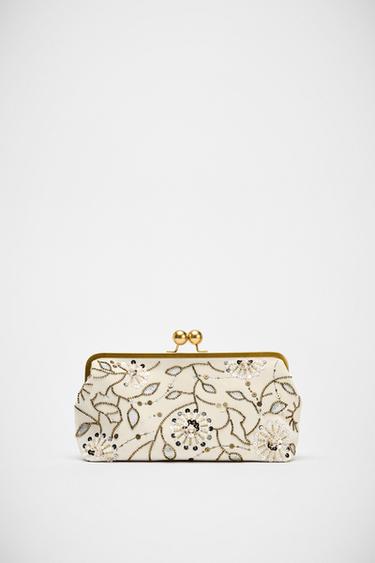 BOLSO CLUTCH APLIQUES - blanco de Zara