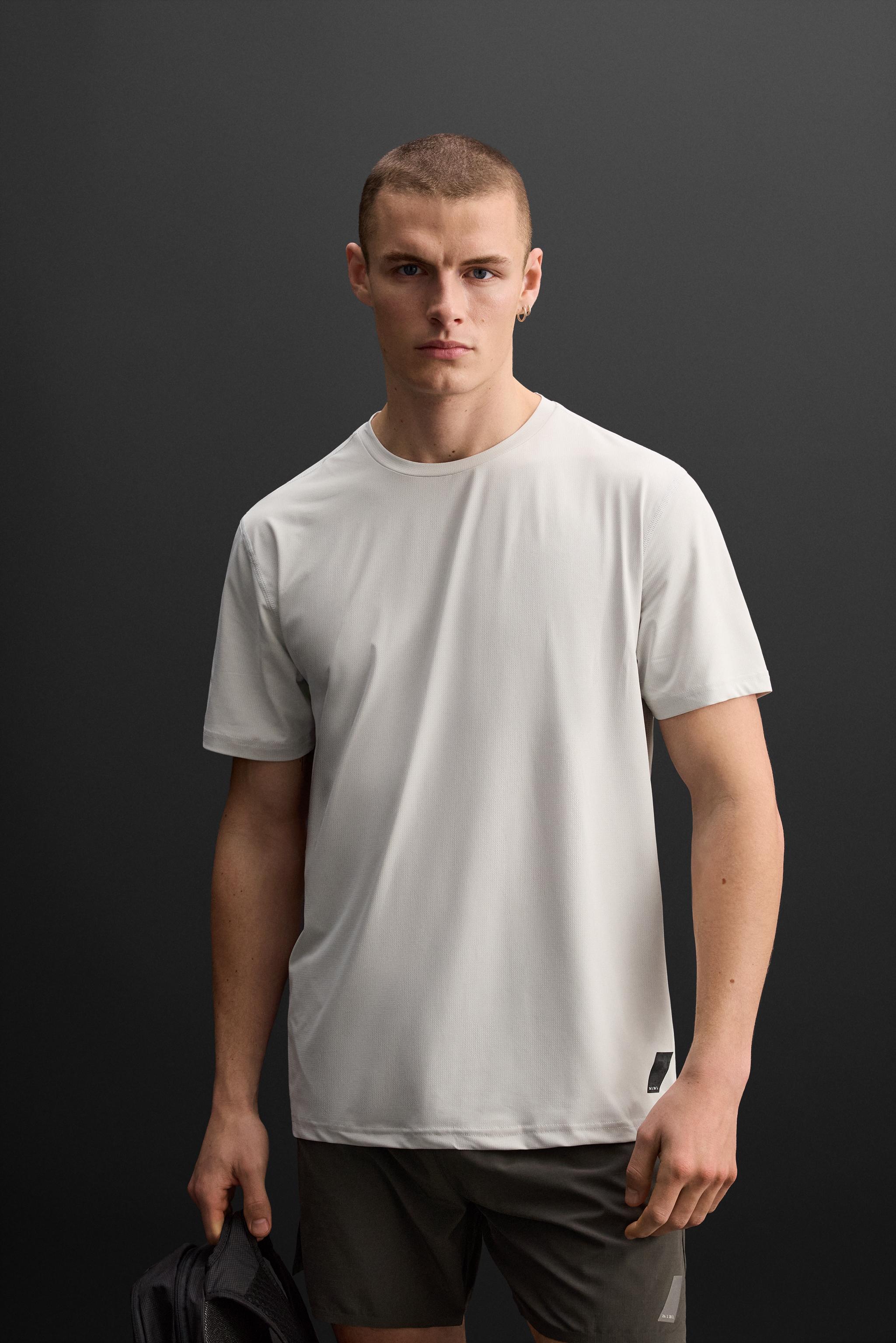 ベーシックトレーニングTシャツ - ライトグレー | ZARA Japan / 日本