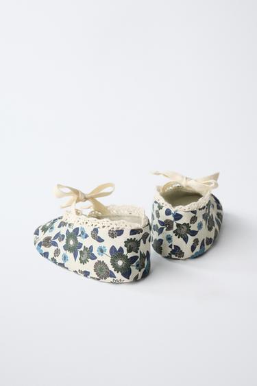 BALLERINES NŒUD FLEURS - Blanc écru de Zara - Image 3