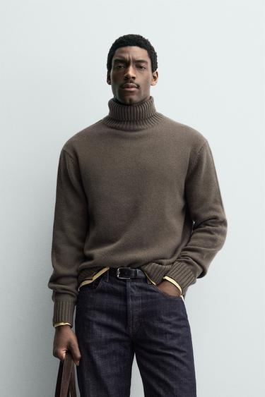 100% WOOL HIGH NECK JUMPER - Khaki by Zara