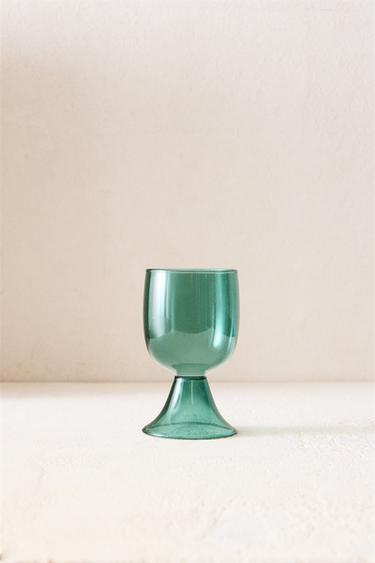 {navn} - {farge} for Zara