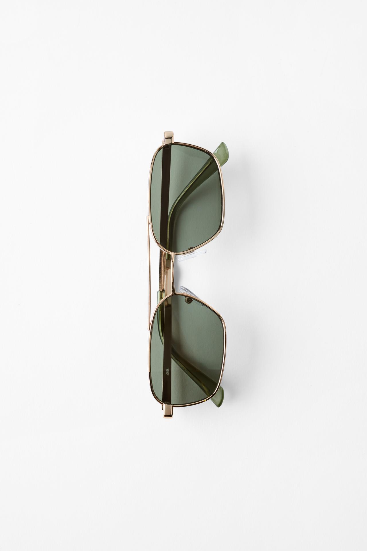 RECTANGULAR METAL SUNGLASSES — Golden