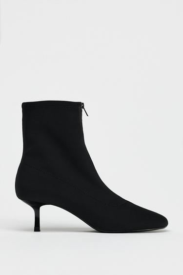 BOTTINES À TALONS ZIP DEVANT - Noir de Zara