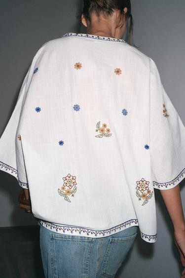 BLOUSE BRODERIES FLEURS ZW COLLECTION - Multicolore de Zara - Image 3