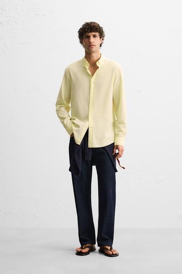 CAMISA REGULAR FIT - Amarelo-claro da Zara
