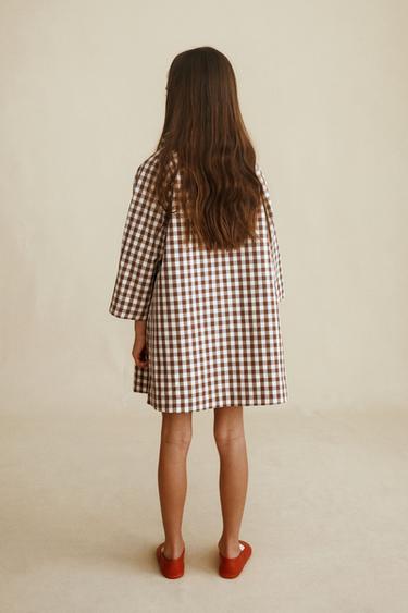 TRENCH LONG À CARREAUX VICHY CRÉÉ PAR CARAMEL LONDON X ZARA - Chocolat de Zara - Image 6