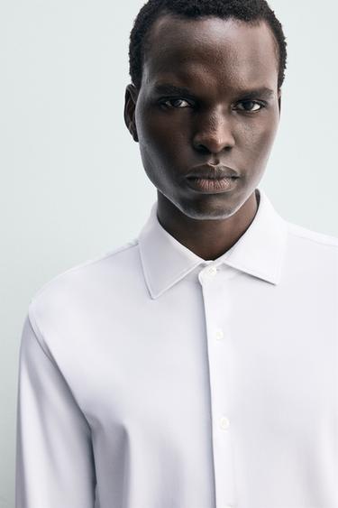 CHEMISE ÉLASTIQUE STRUCTURÉE - Blanc de Zara - Image 4