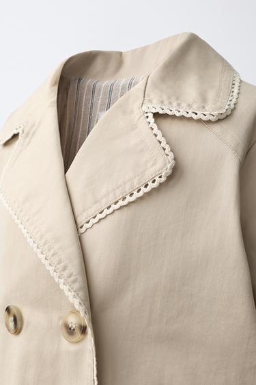 GABARDINA CORTA DE ENCAJE - Beige de Zara