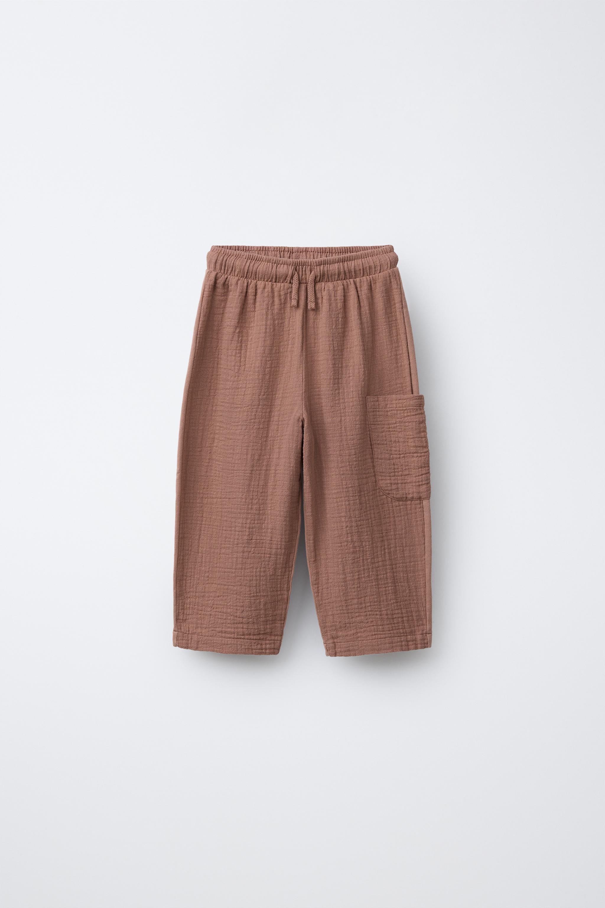PANTALON TEXTURÉ EN MATIÈRES VARIÉES
