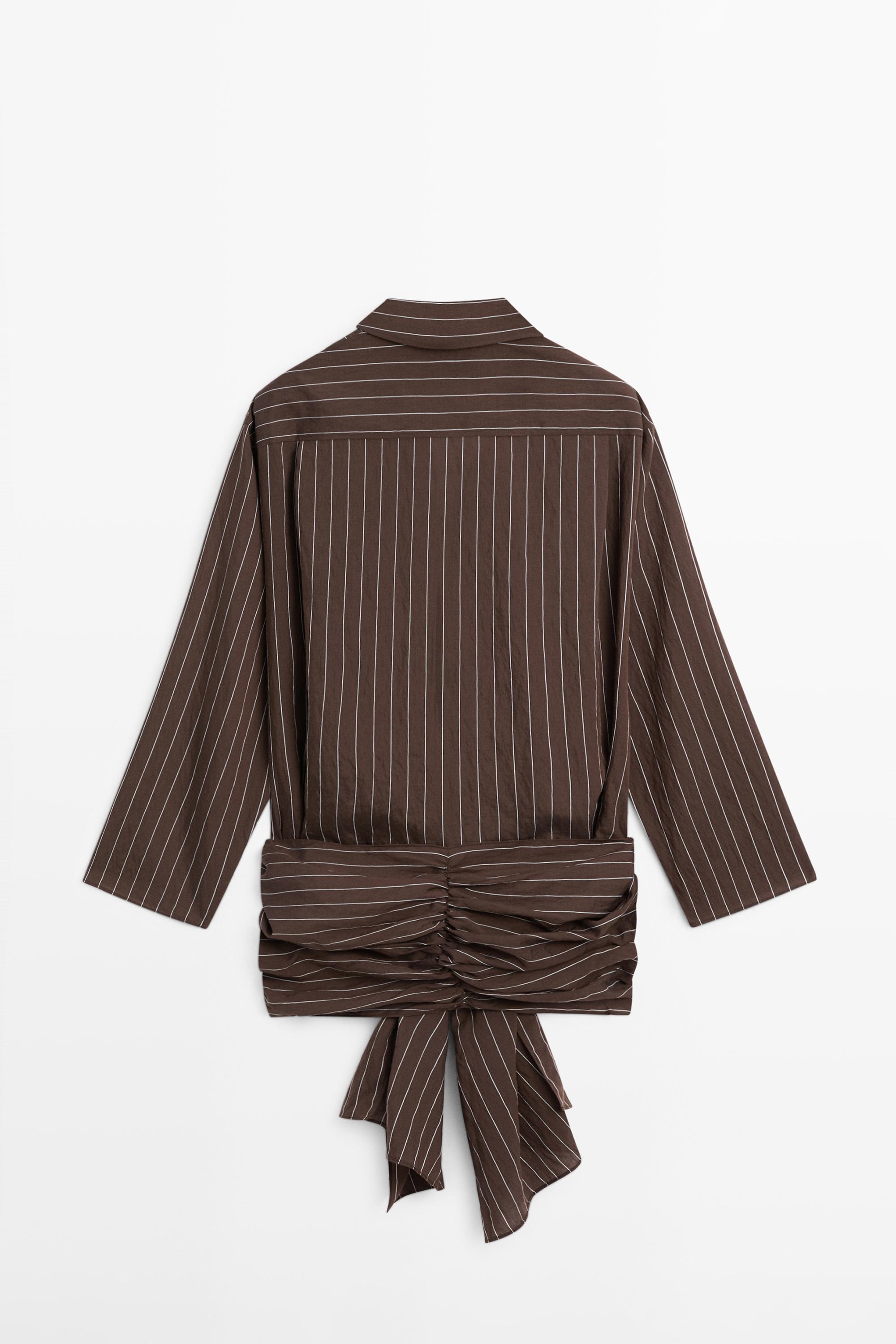 Chemise rayée avec foulard