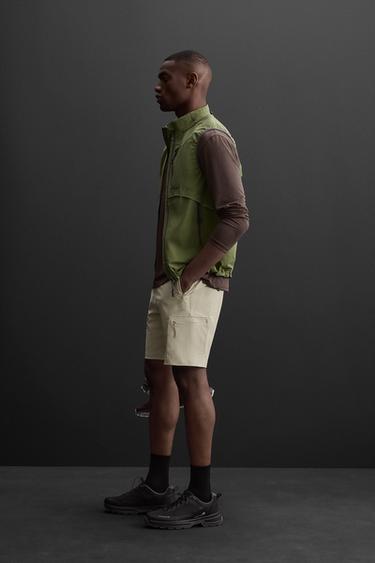 LIGHTWEIGHT TECHNICAL GILET - Green by Zara - Image 3