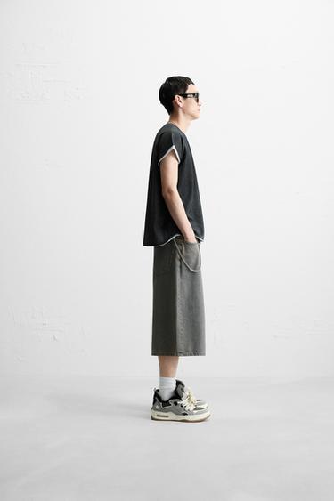 T-SHIRT EN MAILLE DÉLAVÉ - Gris anthracite de Zara - Image 3