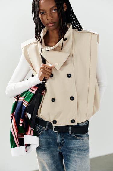 PLEATED BUTTON WAISTCOAT - Beige by Zara
