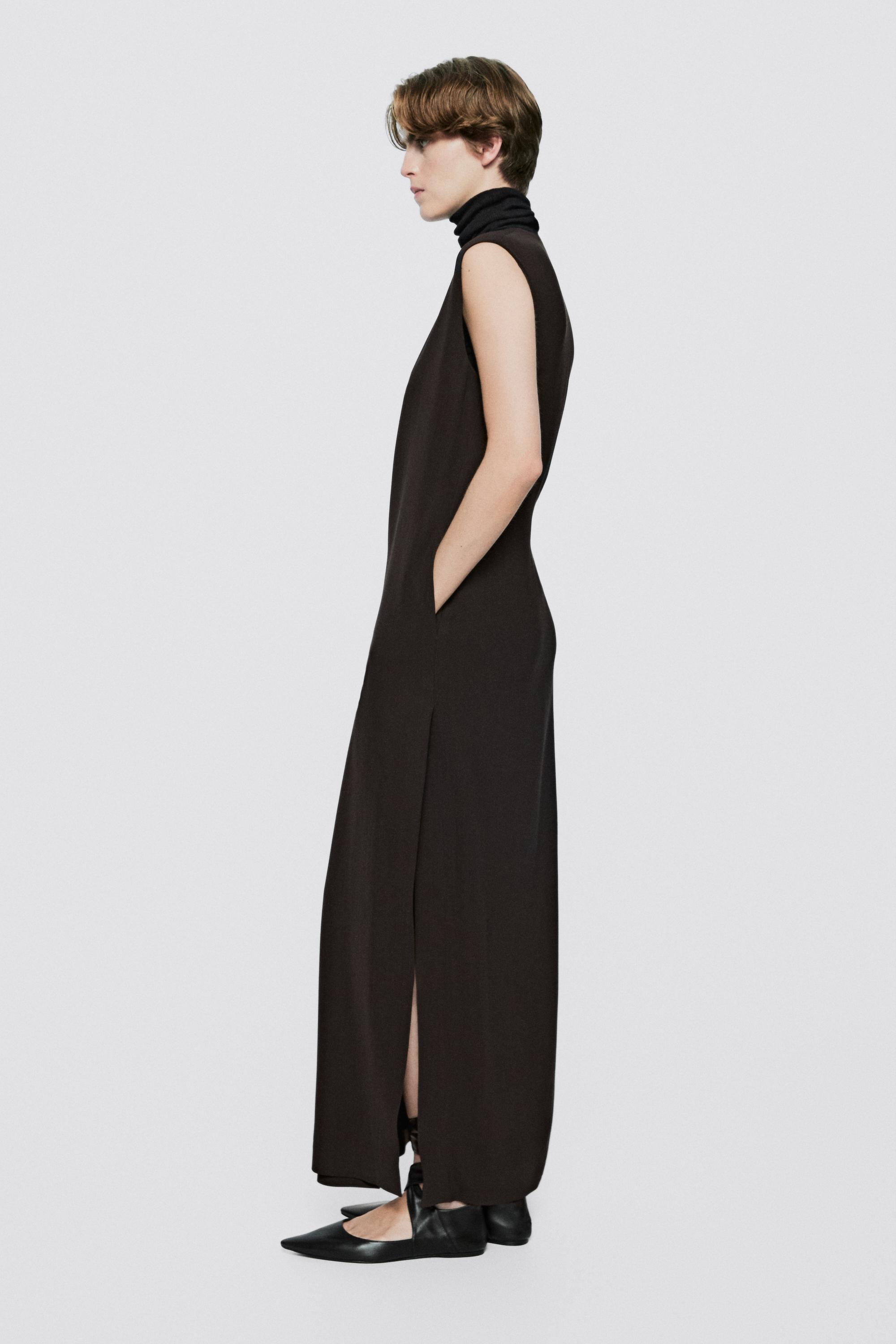 V-neck midi dress - LIMITED EDITION