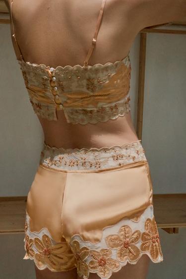 BEADED FLORAL EMBROIDERED SHORTS - Orange by Zara
