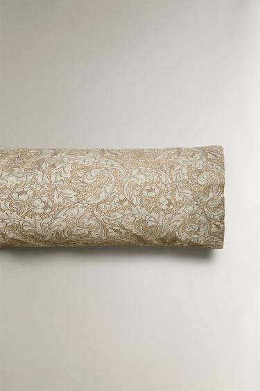MORRIS & CO. FLORAL COTTON SATEEN PILLOWCASE - Vanilla by Zara - Image 3