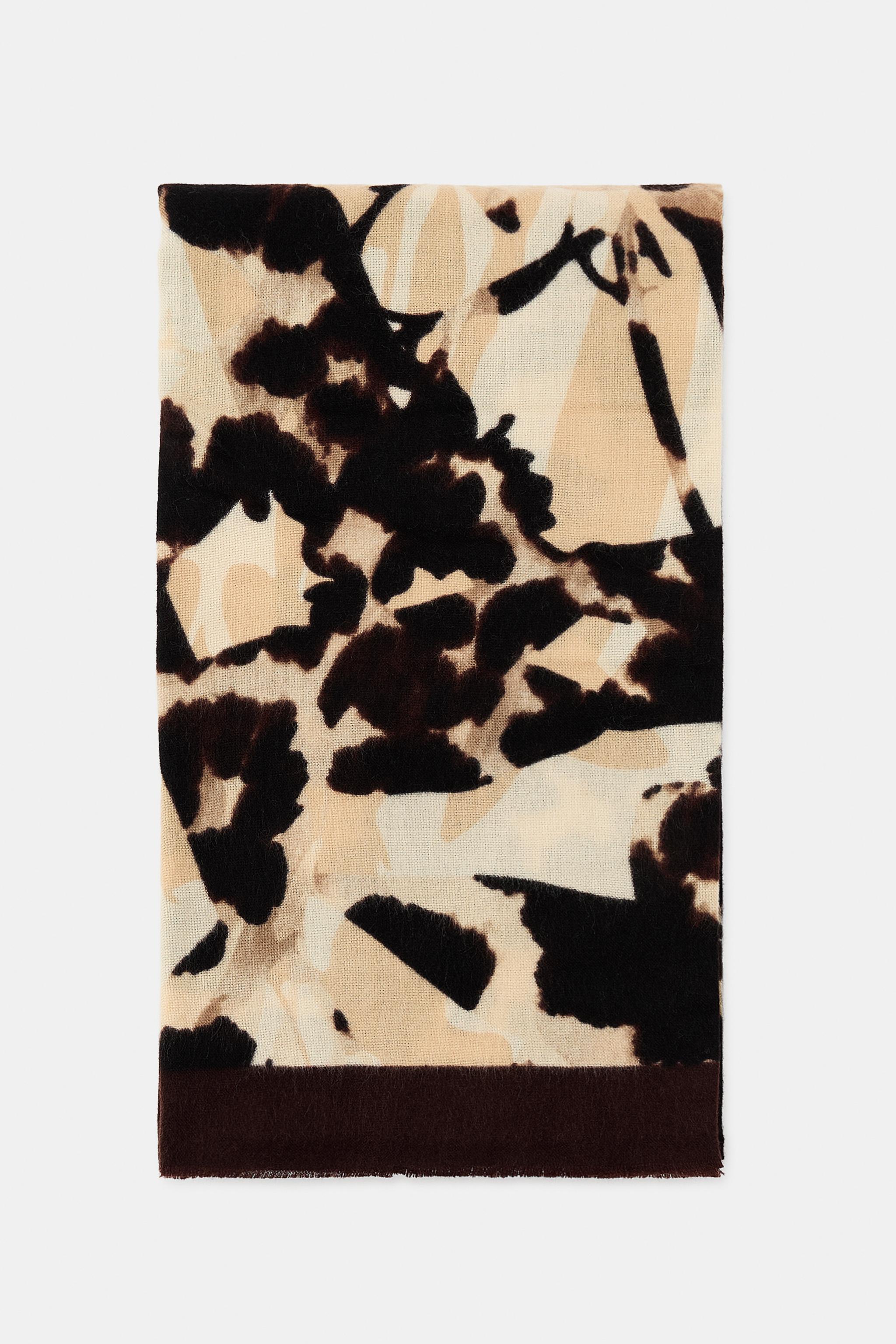 PRINTED FRINGED SCARF