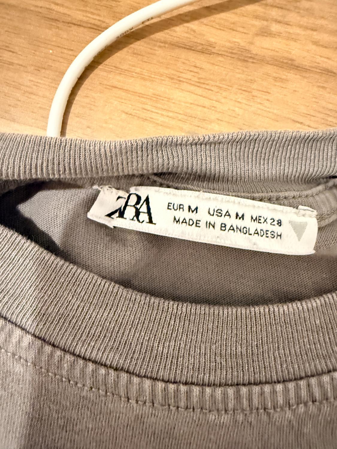 SHORT-SLEEVED T-SHIRT - Image 3