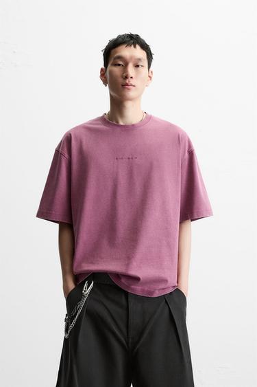 FADED EMBROIDERED T-SHIRT - Raspberry by Zara