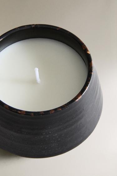 (170 G) BOUGIE PARFUMÉE VELVET CUIR - Marron de Zara - Image 2