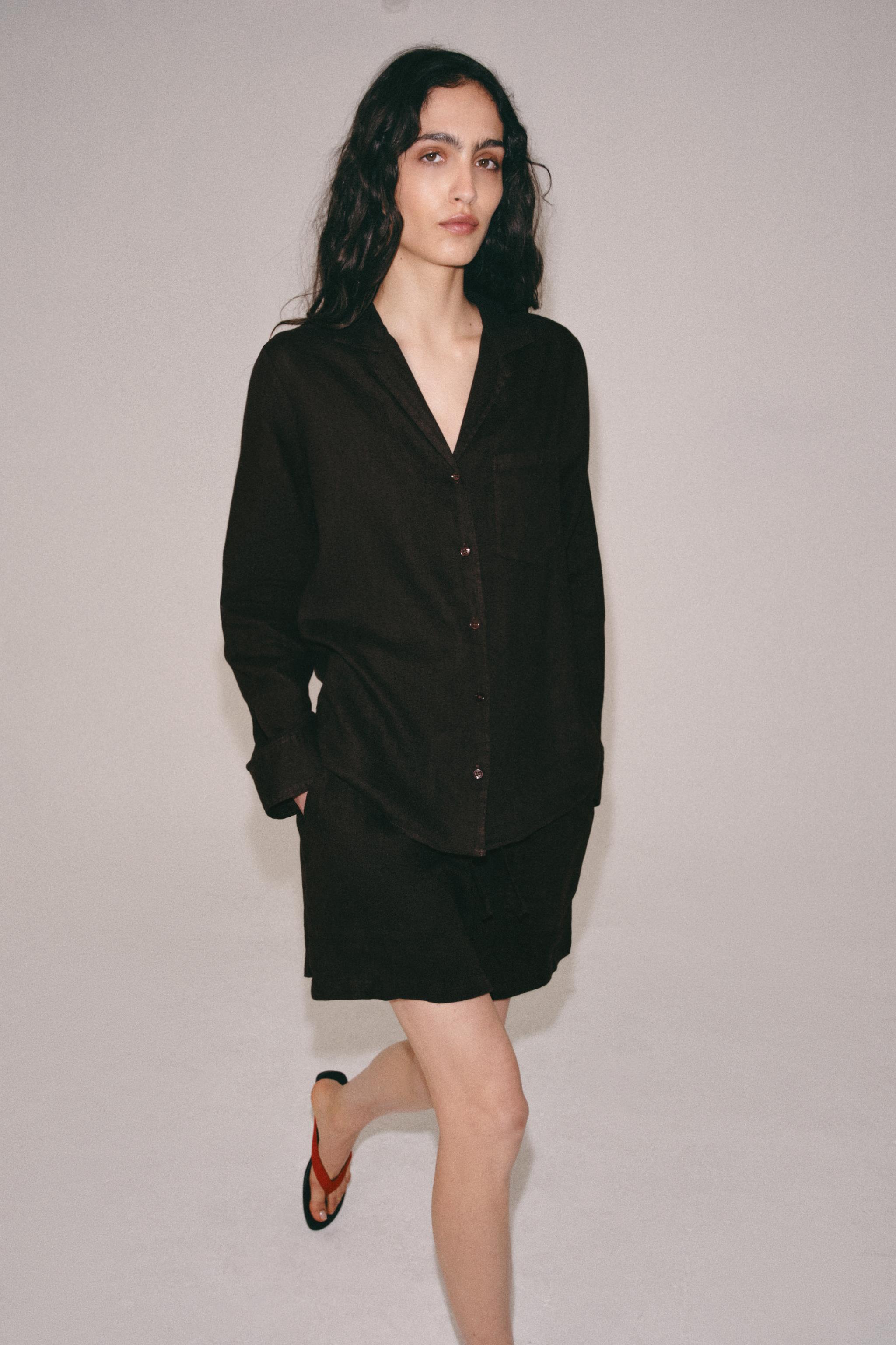 ZW COLLECTİON KETEN CEPLİ GÖMLEK