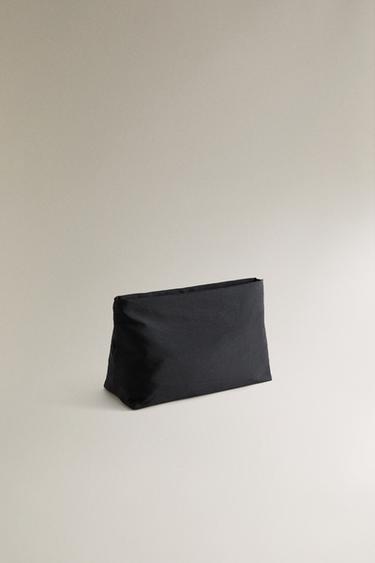 TROUSSE DE TOILETTE TISSU TECHNIQUE - Noir de Zara - Image 1