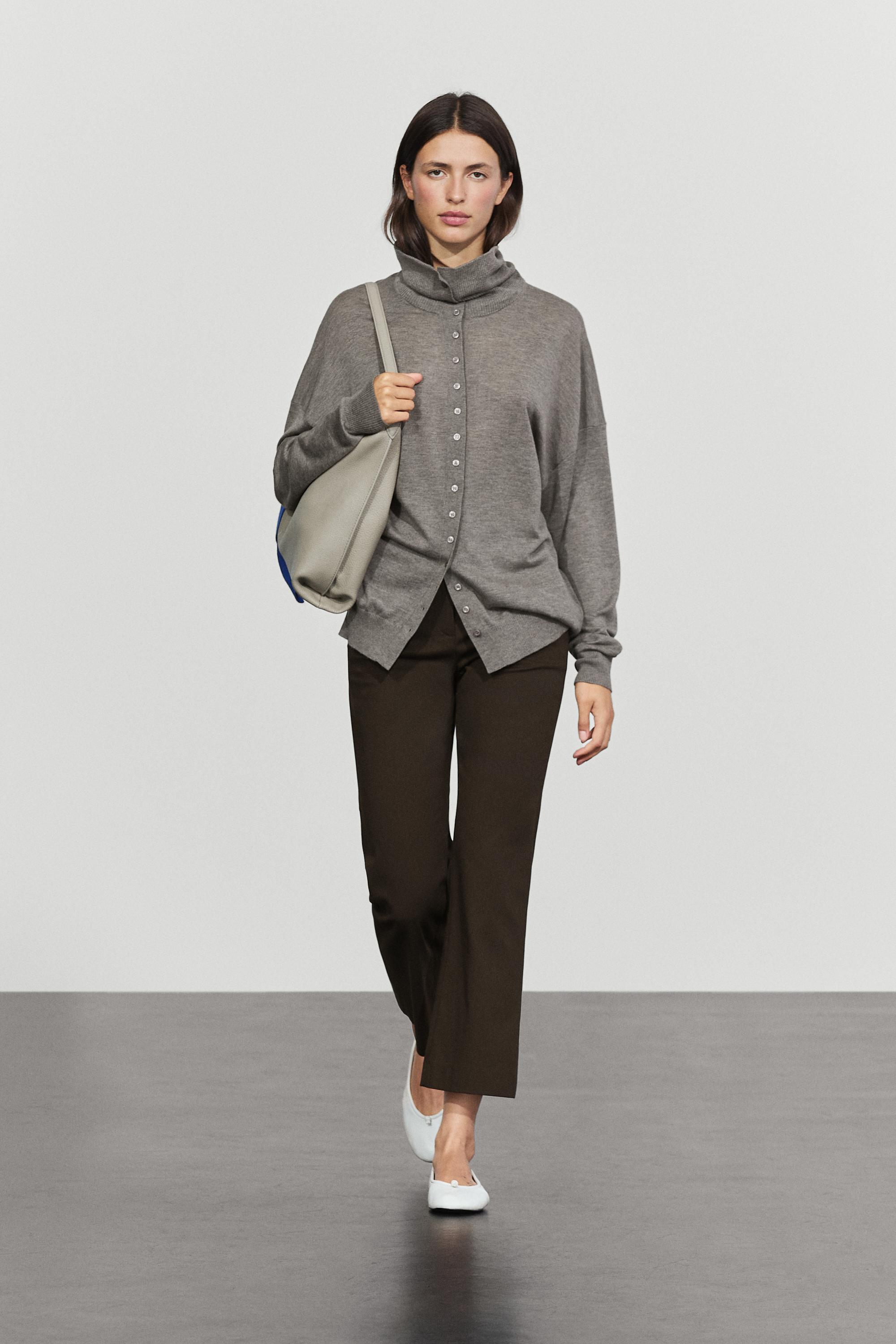 Stretch kick flare pants