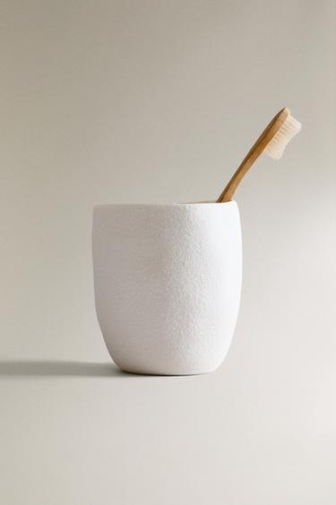 TEXTURED TOOTHBRUSH HOLDER - White by Zara - Image 4
