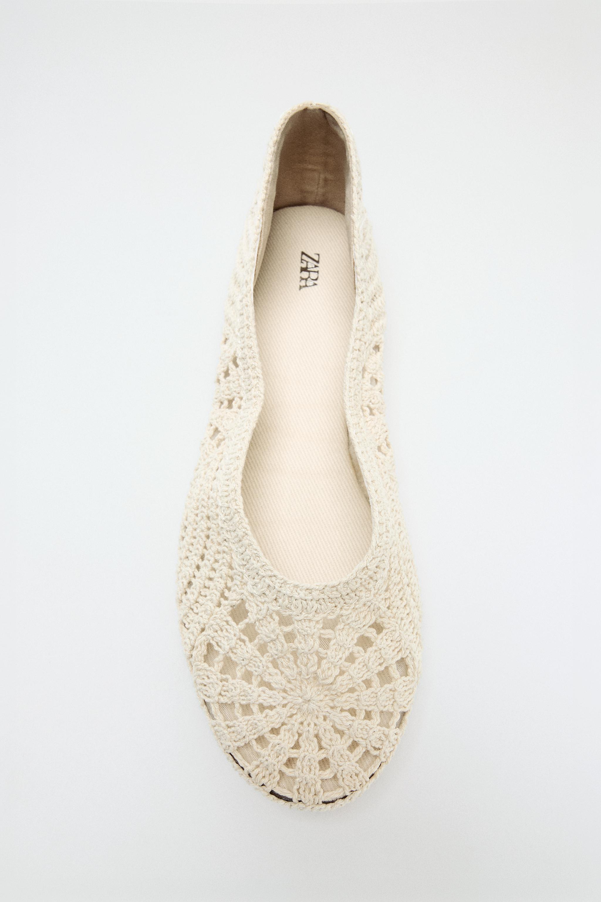 CROCHET BALLET FLATS