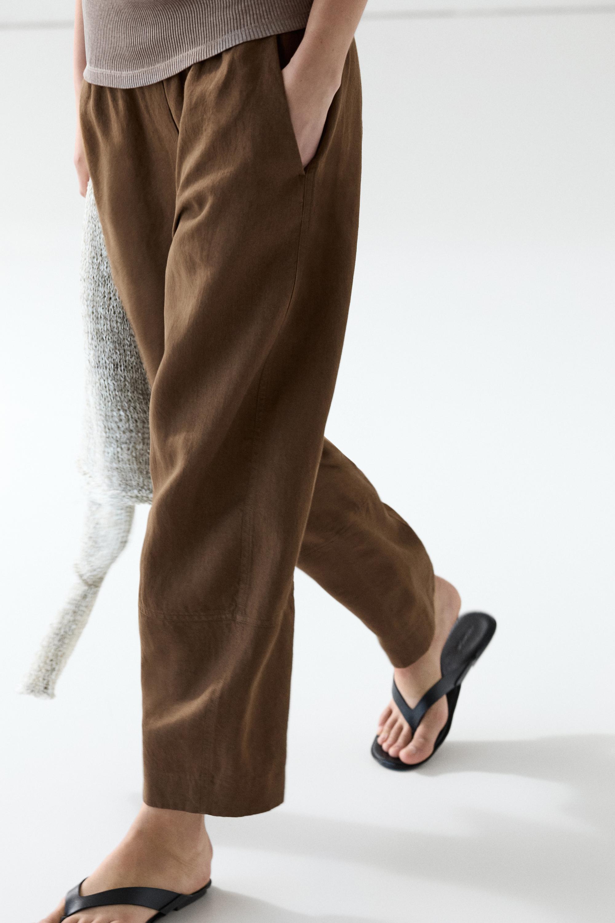 Linen pants with elastic waistband detail