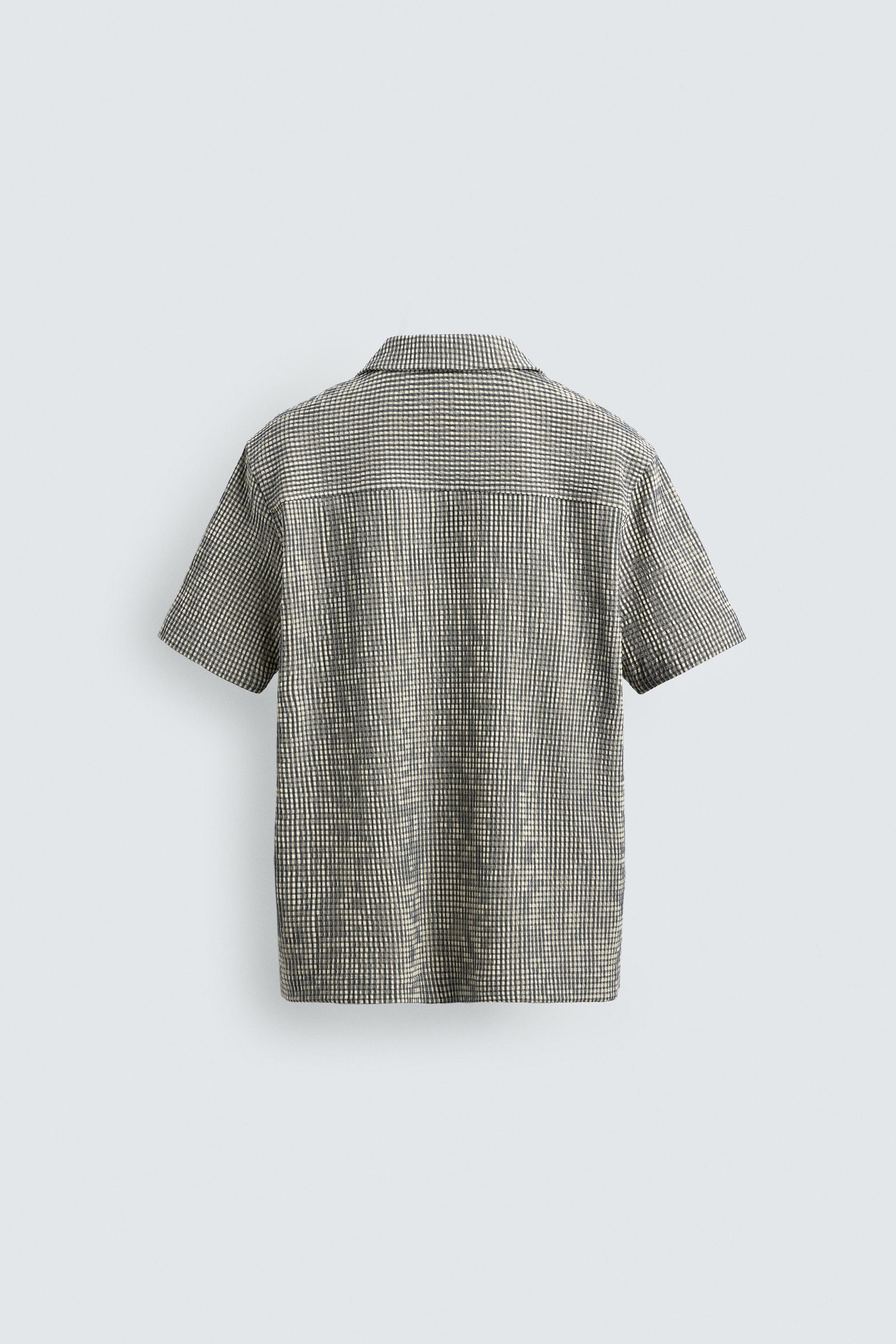 REGULAR FIT SEERSUCKER TEXTURED SHIRT