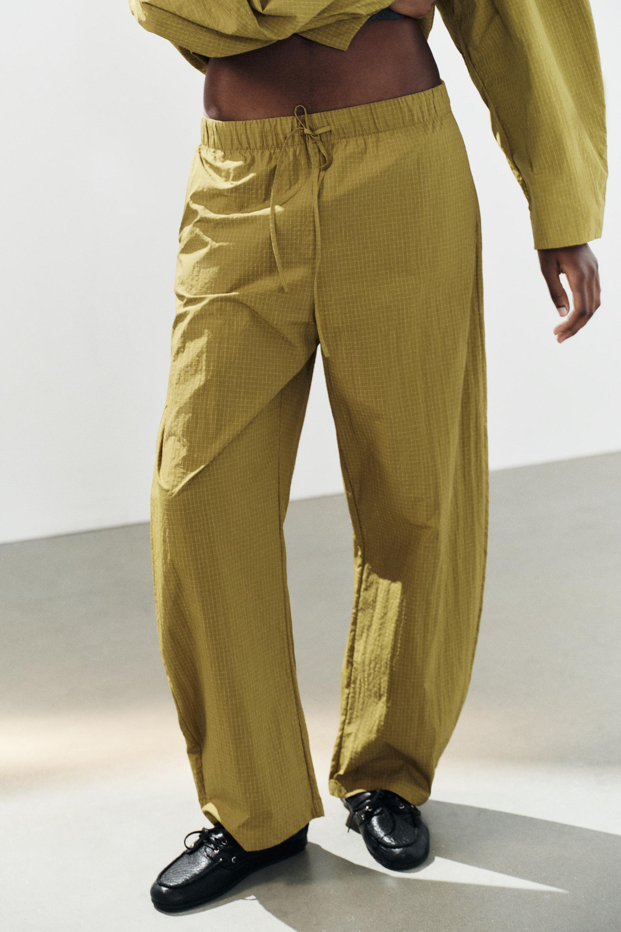 TECHNICAL FABRIC BALLOON PANTS