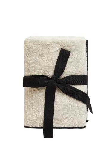 PACK OF COTTON OVERLOCK HAND TOWELS (PACK OF 3) - Sand / Black by Zara