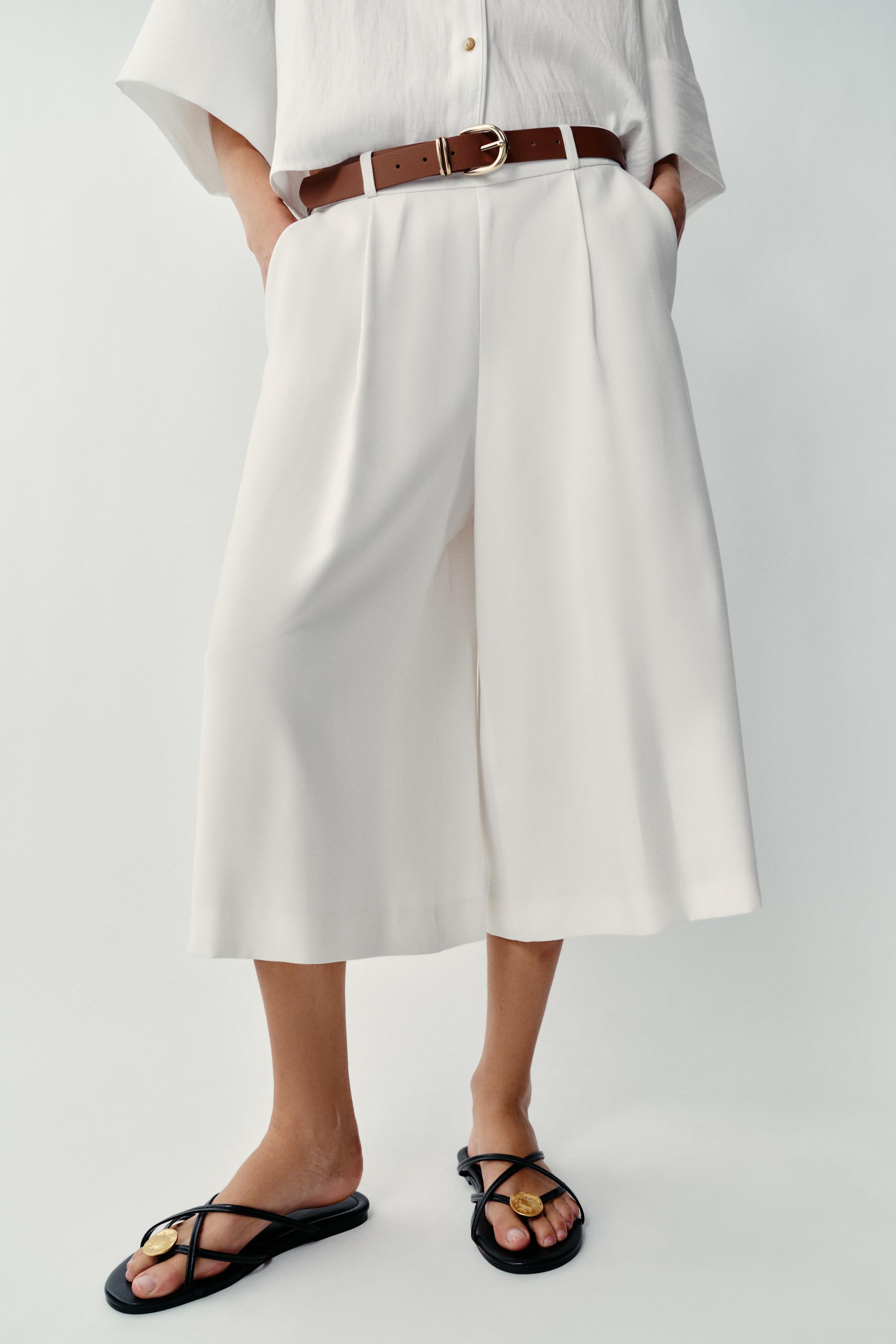 BELTED LONG BERMUDA SHORTS — Oyster-white